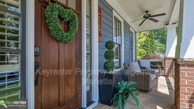 Foto del edificio - 4256 Weaver St SE