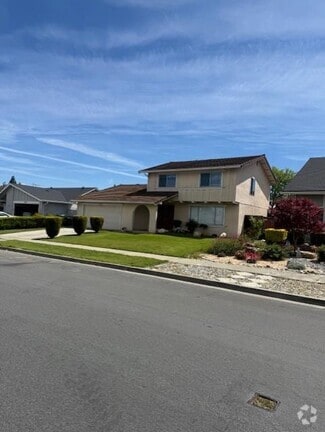 Building Photo - 1126 Alvernaz Dr