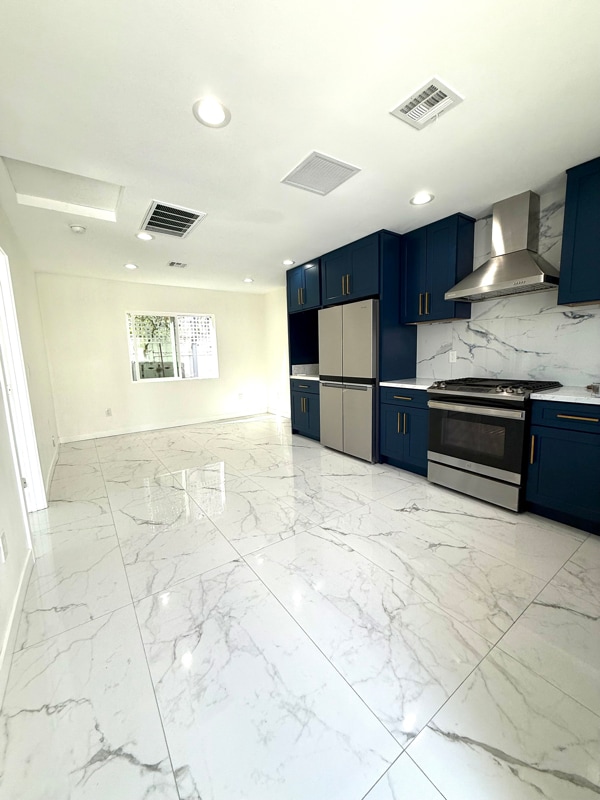 Foto del edificio - 8536 Enault Ln