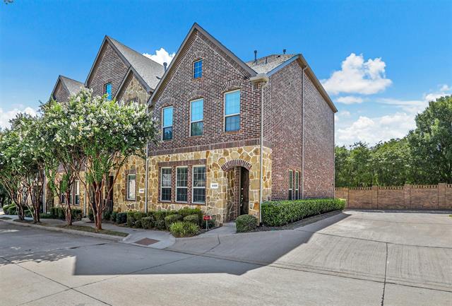 Foto del edificio - 4413 Riverview Dr