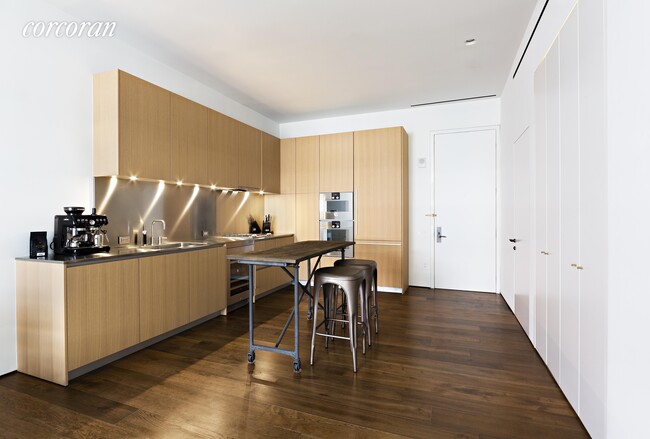Foto del edificio - 527 W 27th St