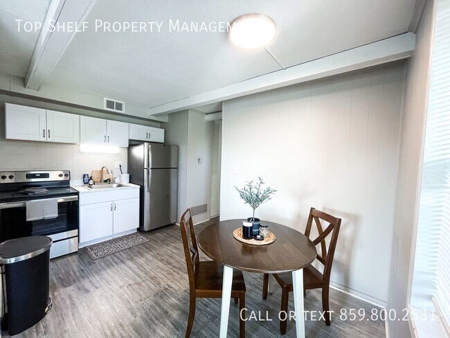 Building Photo - Fully Furnished One Bedroom In Idle Hour!