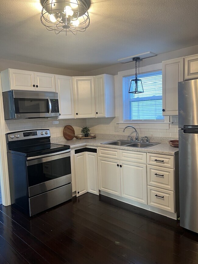 Foto del edificio - 26 Connecticut Mills Ave