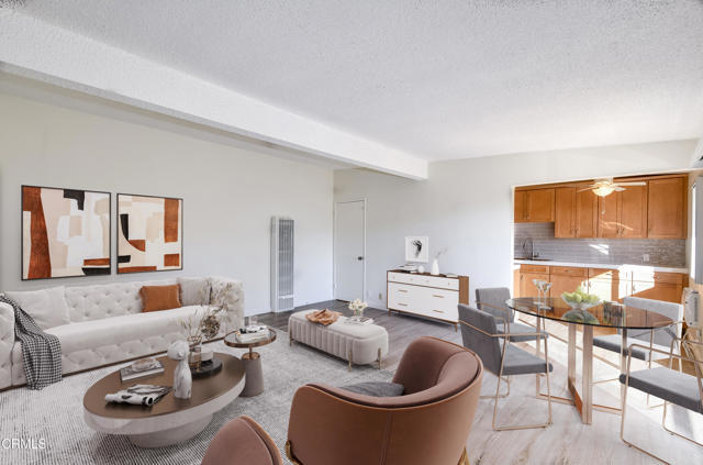 Foto del edificio - 2707 Montrose Ave