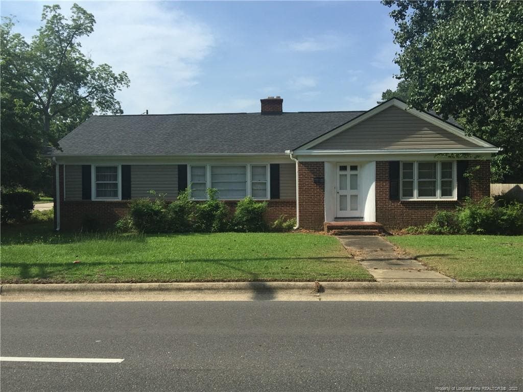 Primary Photo - 2001 Morganton Rd