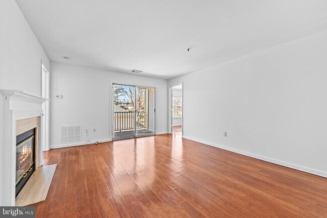 Building Photo - 11804 Eton Manor Dr