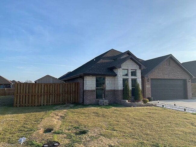 Foto del edificio - Beautiful Orchard Park Home!