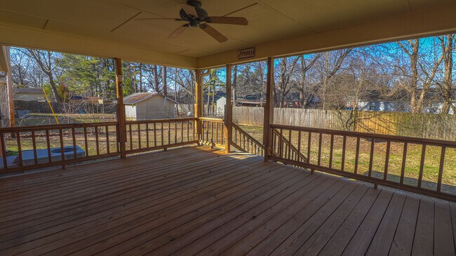 Foto del edificio - 725 Carlton St