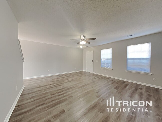 Building Photo - 116 Iron Horse Road Lexington SC