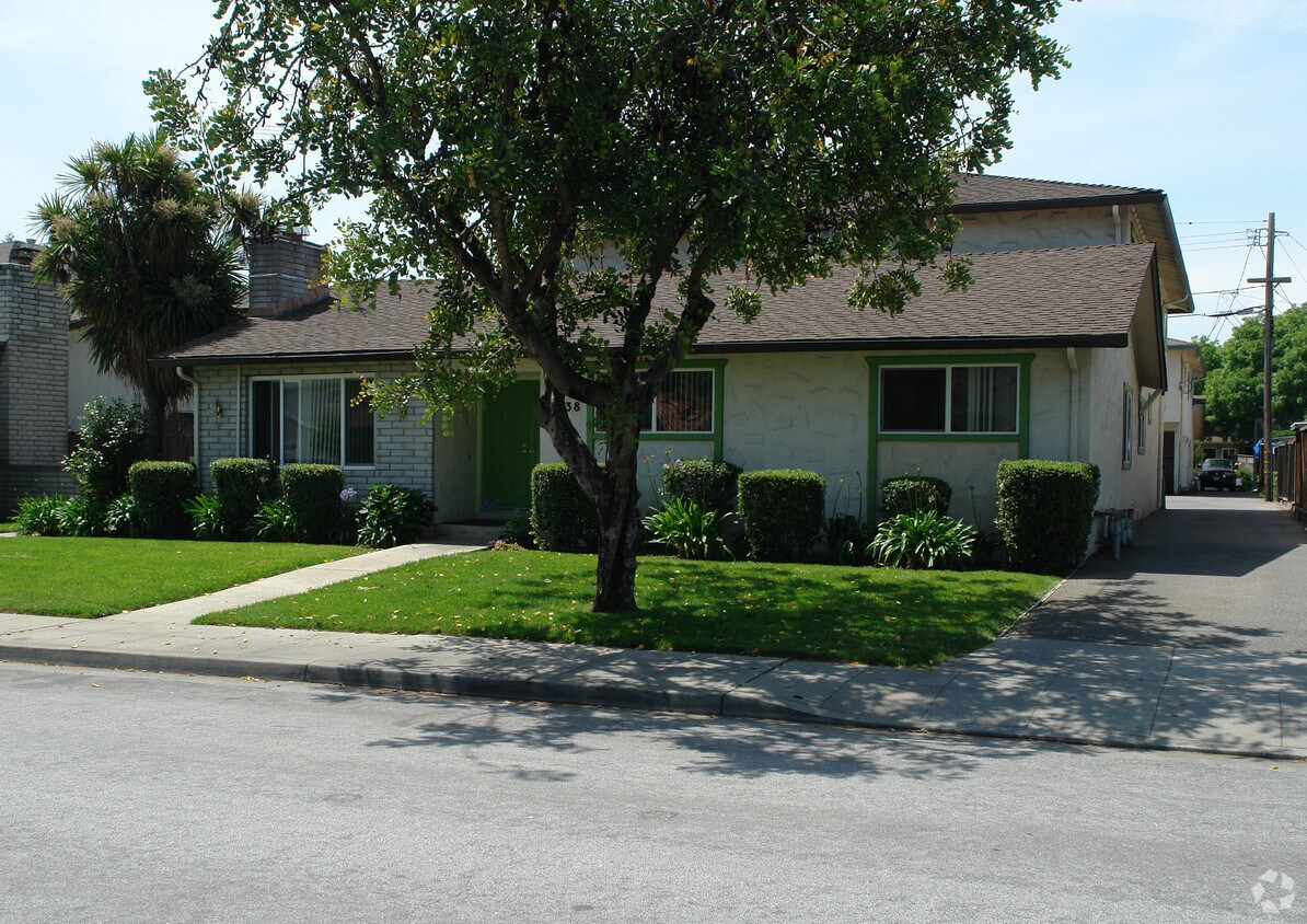 Foto del edificio - 638 E Olive Ave