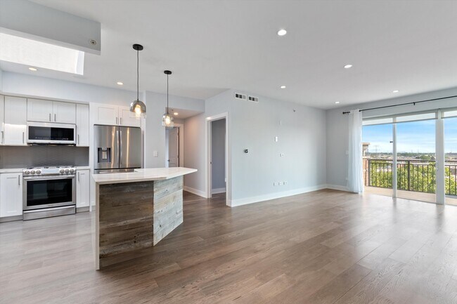 Foto del edificio - 635 Perrie Dr