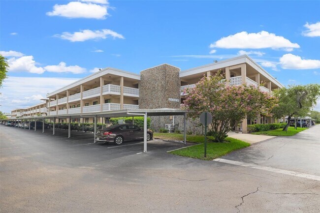 Foto del edificio - 5080 Locust St NE