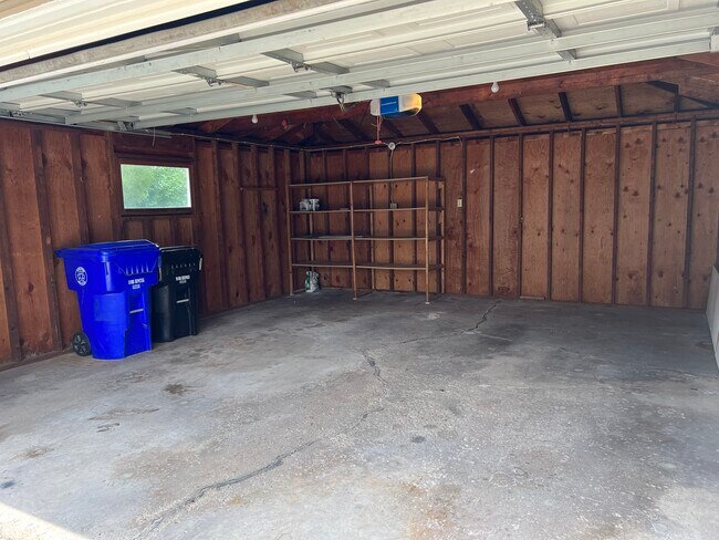 Large garage with room for storage - 848 E Lindbergh St