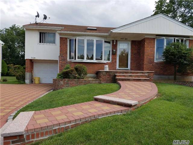 Foto principal - 38 Bruce Ln