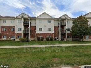 Building Photo - 6255 Beechtree Dr
