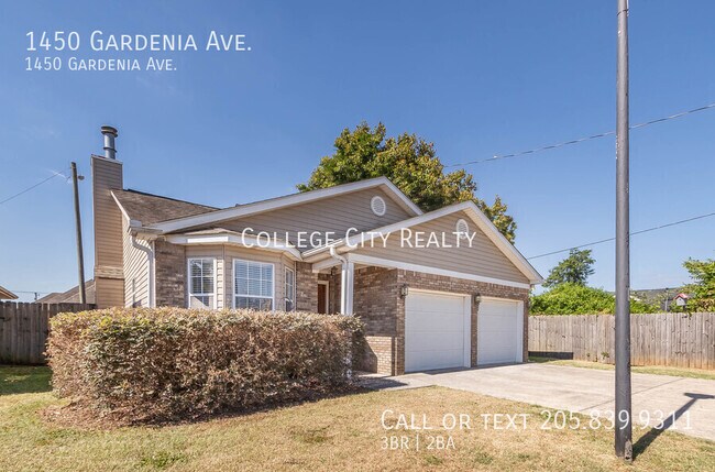 Photo - 1450 Gardenia Ave House