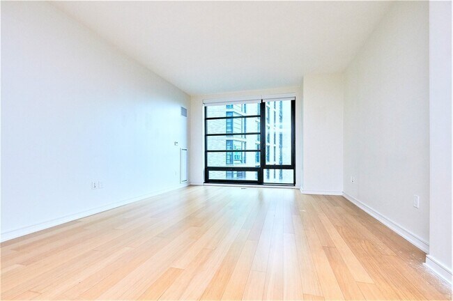 Foto del edificio - 580 Washington St