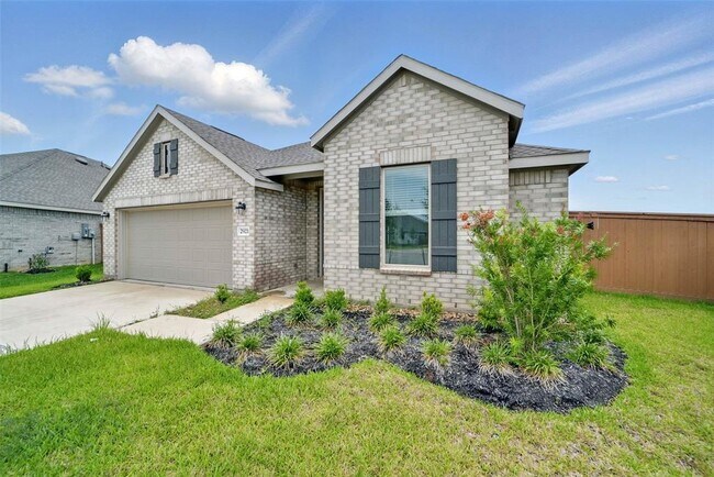 Building Photo - 2921 Eden Lk Ln