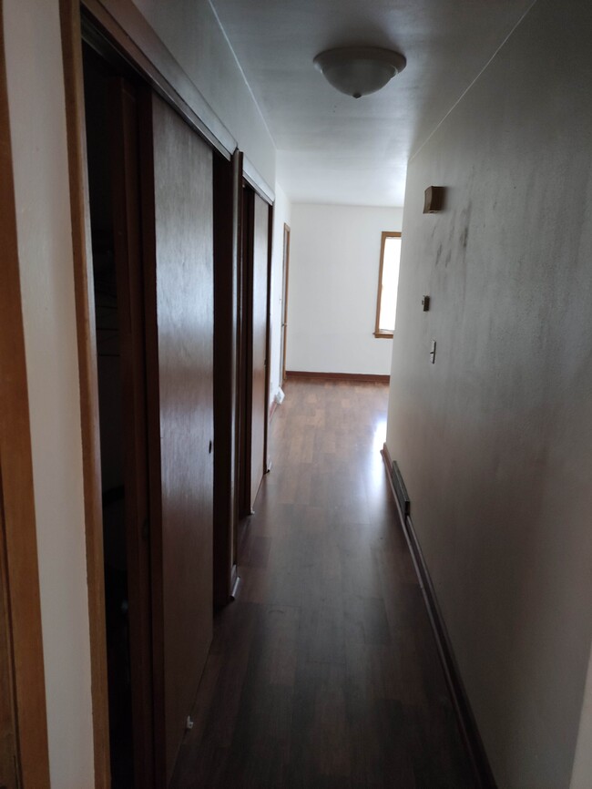 Hallway - 1737 S Alpine Rd