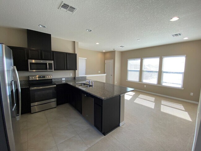Foto del edificio - Brand New 1 Bedroom Unit in Laureate Park