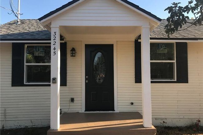 Foto del edificio - 32245 Kentucky St