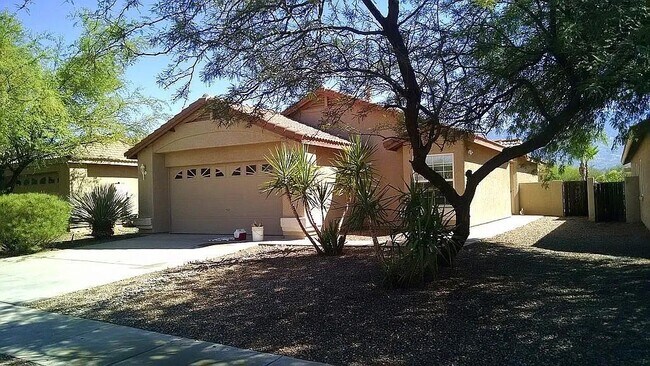 Foto del edificio - 13242 N Lost Artifact Ln