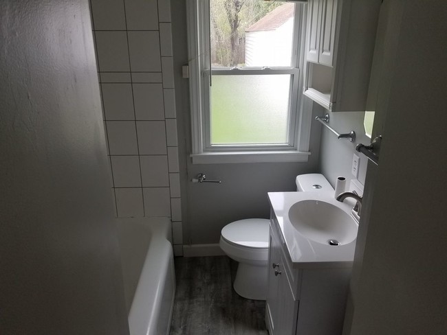 Building Photo - 5464 N. 56th Street - 3 Bedroom House