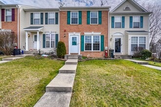 Building Photo - 1453 Golden Rod Ct