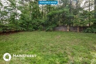 Building Photo - 8560 Glenwoods Dr