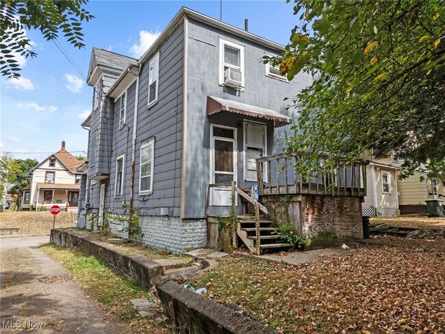 Foto del edificio - 1018 9th St NW