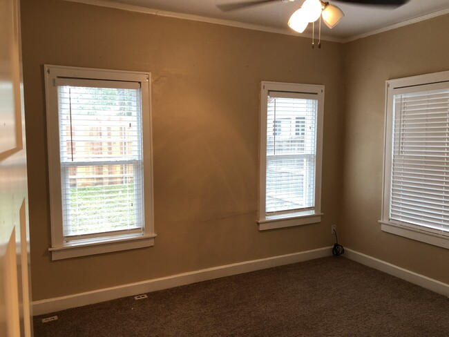 Back bedroom from other view - 418 S. Washington Street