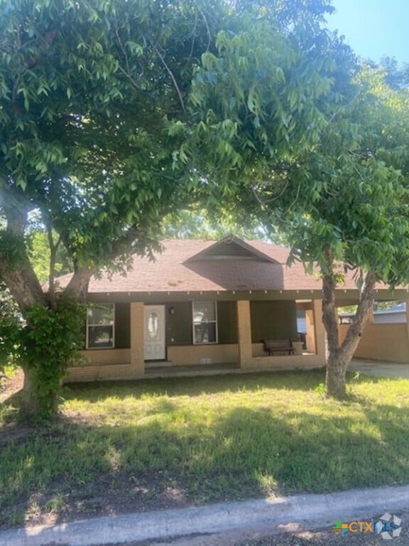 Building Photo - 615 S Laurel Ave