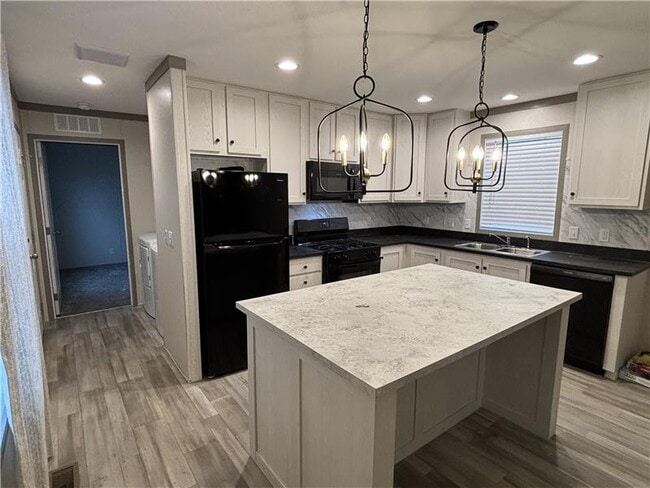 Building Photo - 5491 Dockside Ct
