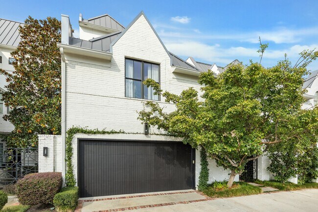 Foto del edificio - 3240 Bammel Ln