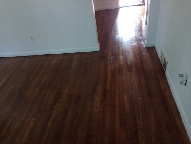 Foto del edificio - 29730 Birchwood St