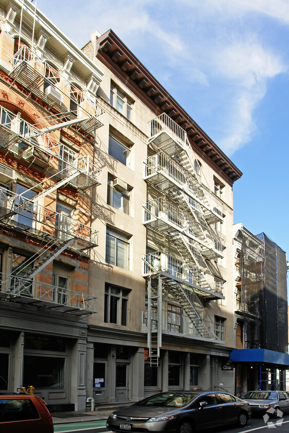 Primary Photo - 75 Grand St