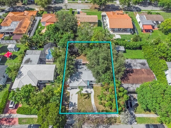 Foto del edificio - 6437 SW 14th St