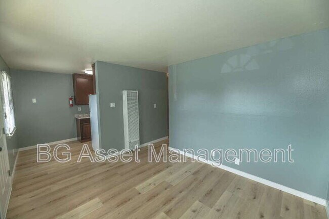 Foto del edificio - 1574 San Pablo Ave