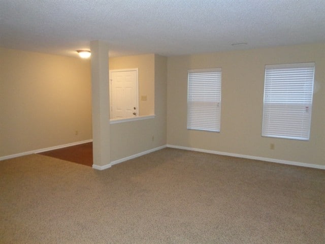 Foto del edificio - 626 Hickory Pine Dr