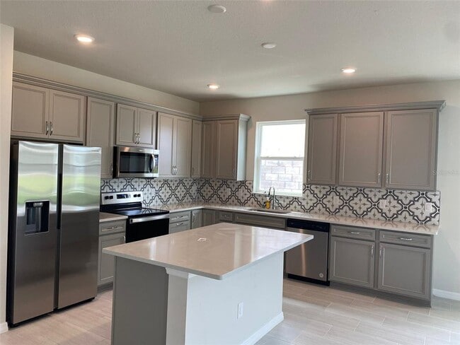 Building Photo - 4024 Diamond Dew Ln