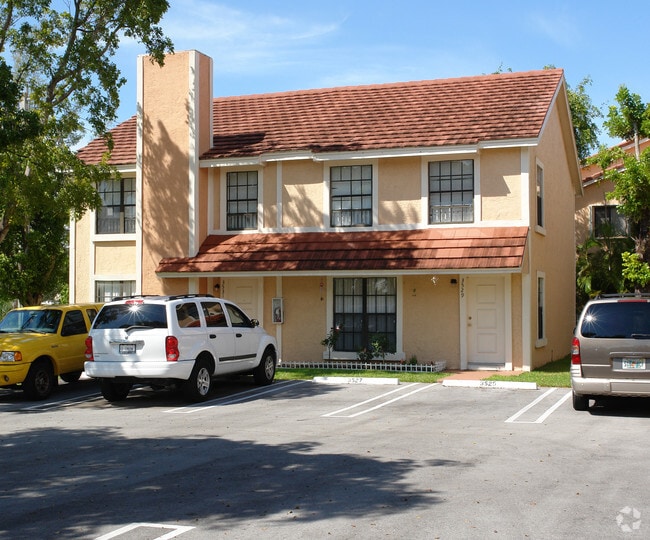 Building Photo - Willows