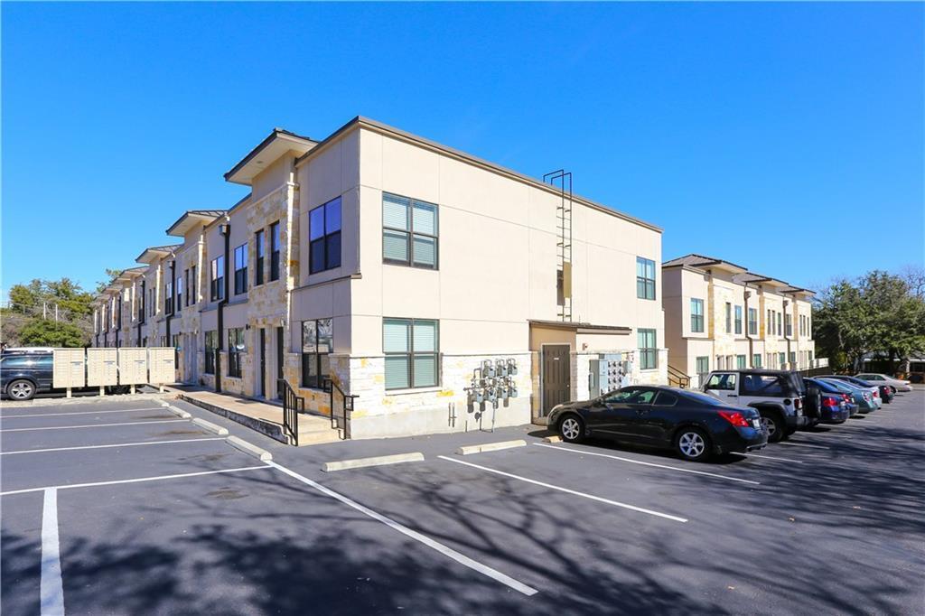 Foto principal - 711 W 32nd St