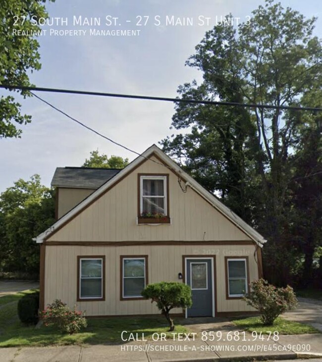 Building Photo - 27 S Main Street, 27 S Main St Unit 3