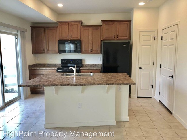 Foto del edificio - 4 br, 3.5 bath House - 19060 E. 54th Place