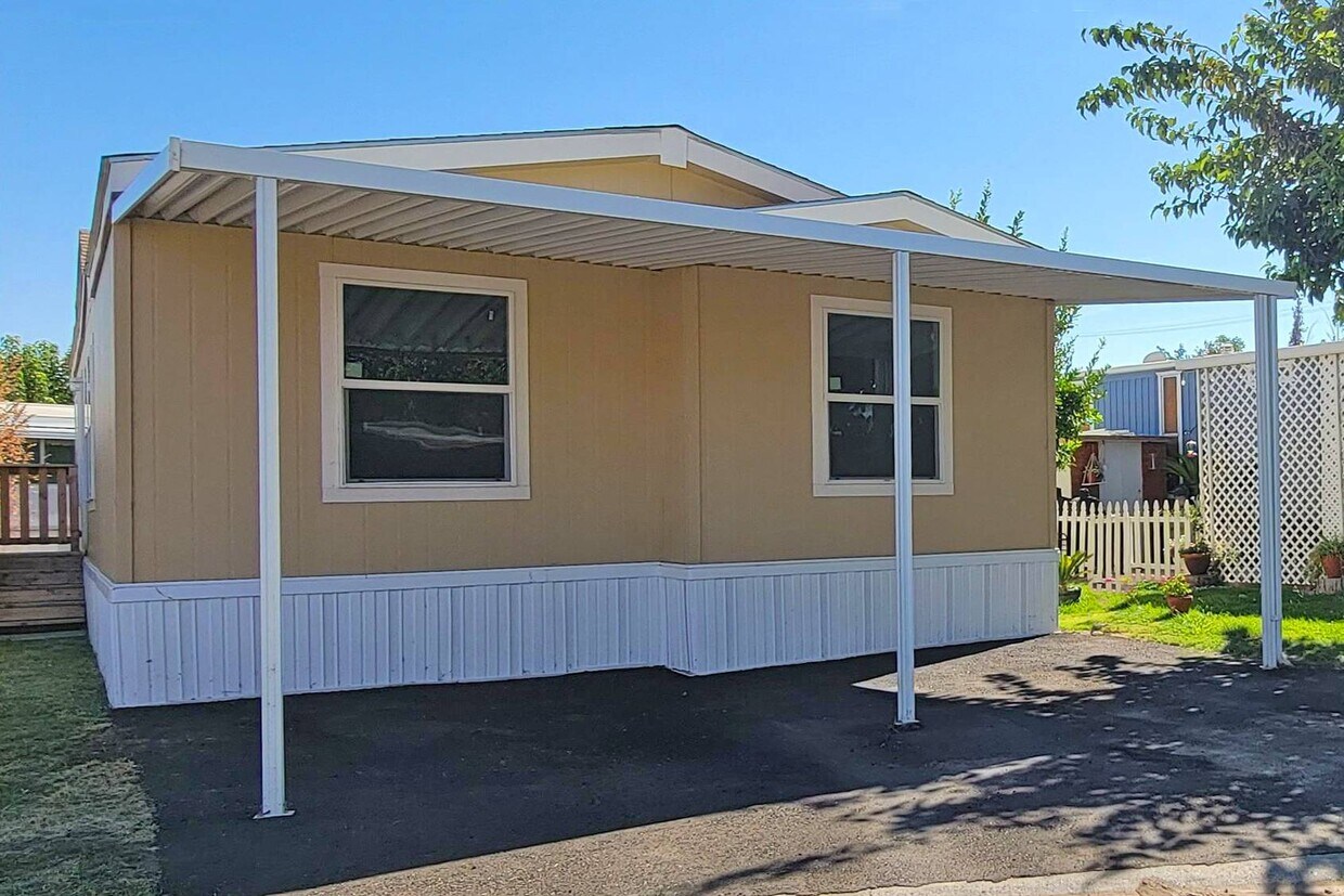 520 E Kinney St, Coalinga, CA 93210 House Rental in Coalinga, CA