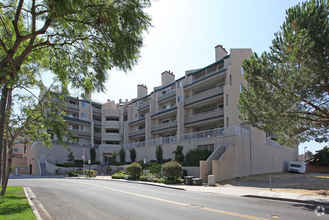 La Mesa Village Plaza Apartments - La Mesa, CA | Apartments.com