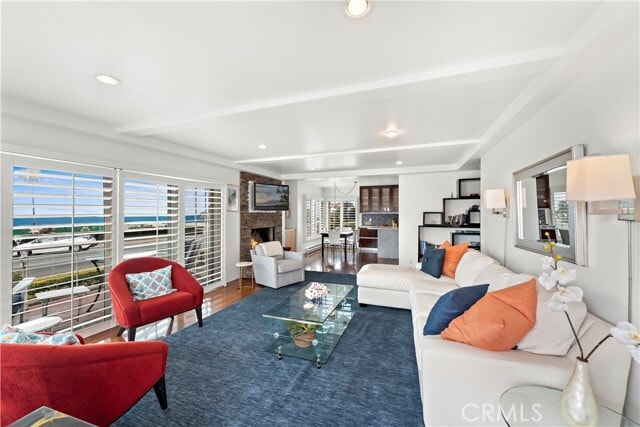 Foto del edificio - 462 Cliff Dr