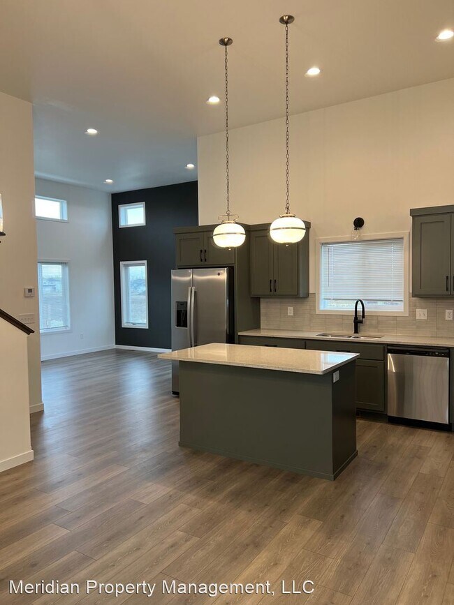 Foto del edificio - 4 br, 2 bath House - 5551 Lori Lane W