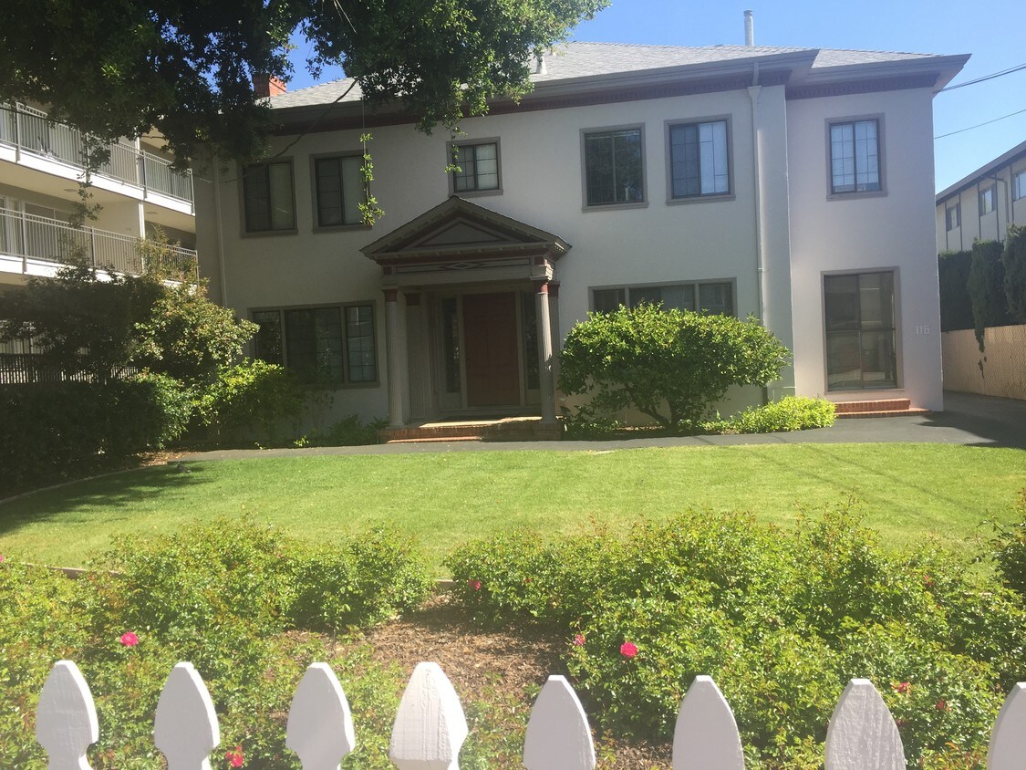 Foto principal - 116 Elm St