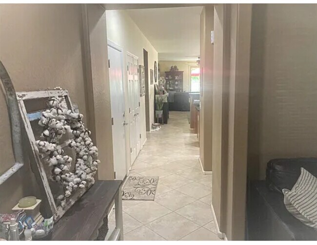 Foto del edificio - 11020 E Shepperd Ave